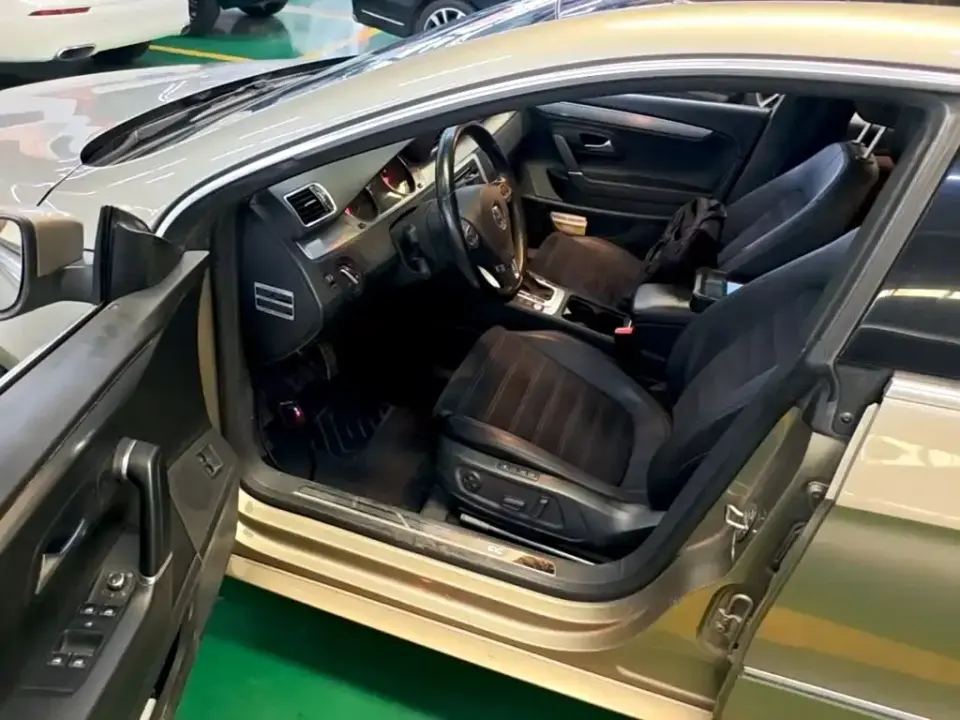 Volkswagen CC
