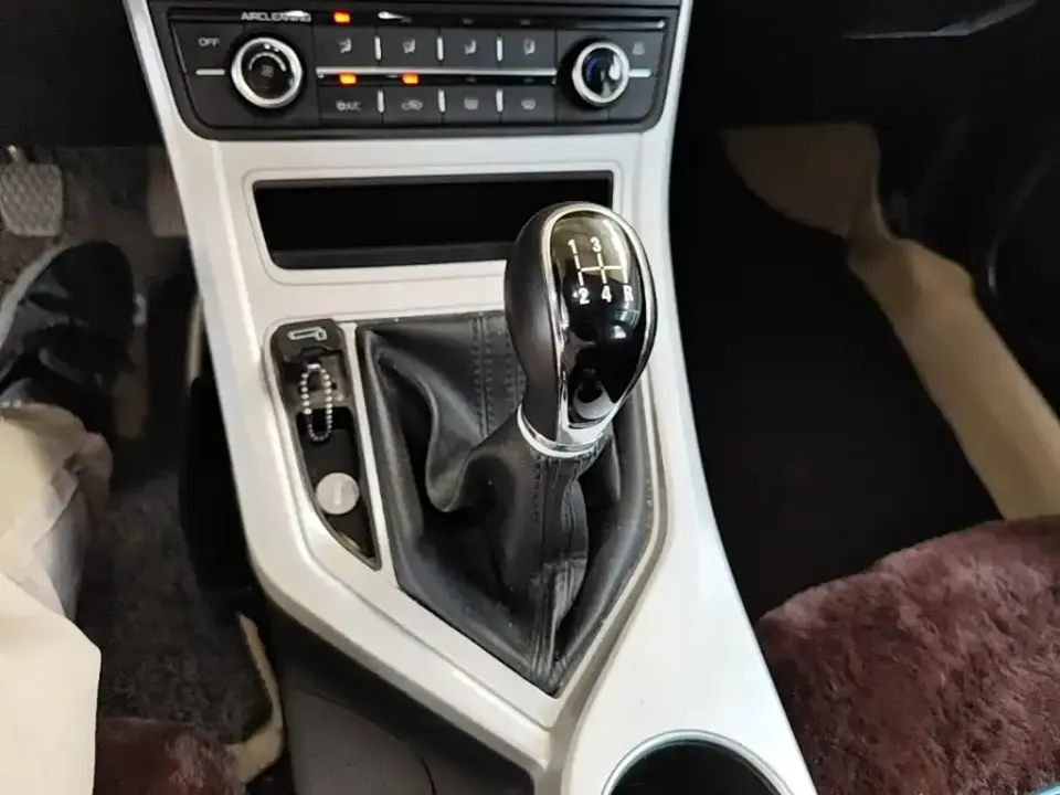Geely Vision