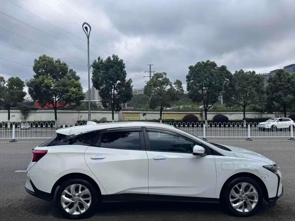 Buick Velite 6