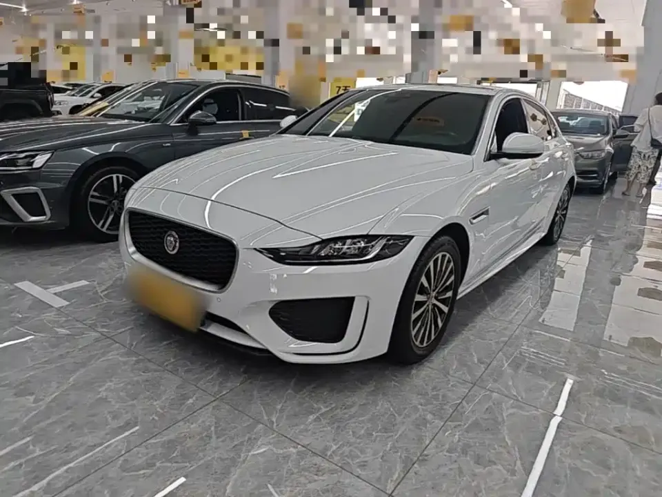 Jaguar XEL