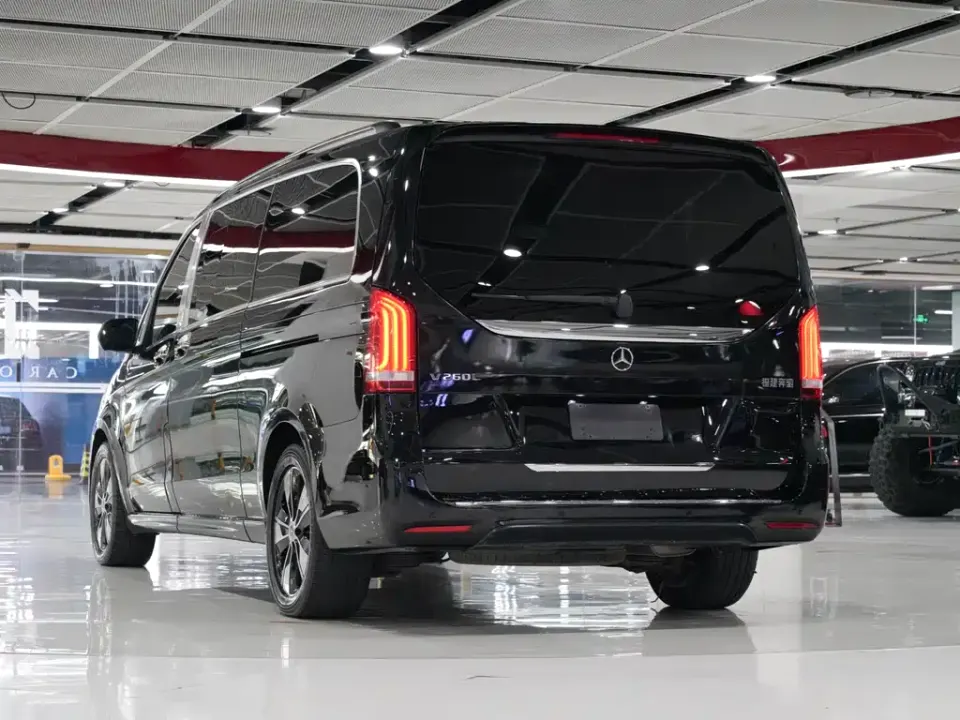 Mercedes-Benz V-Class
