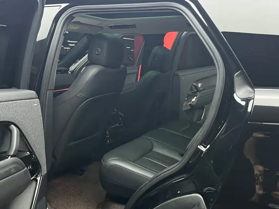 Land Rover Sport