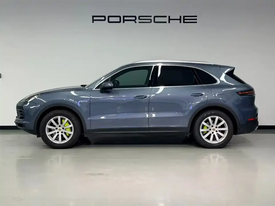 Porsche Cayenne Hybrid