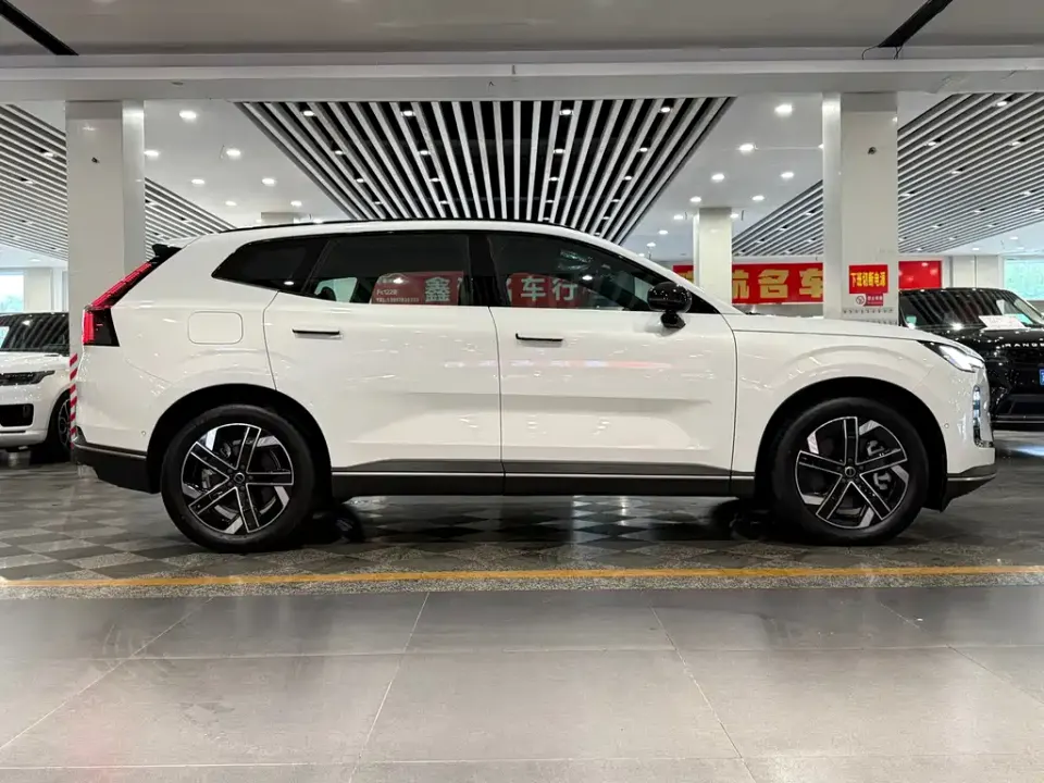Volvo XC70 PHEV