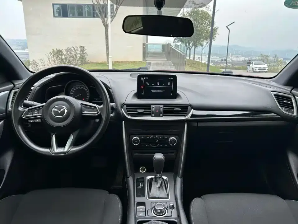 Mazda CX-4