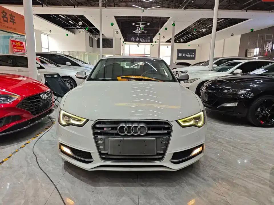 Audi A5 (Import)