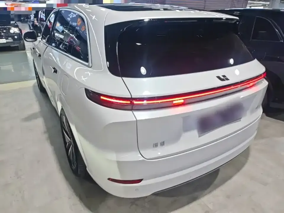 Li Li L7