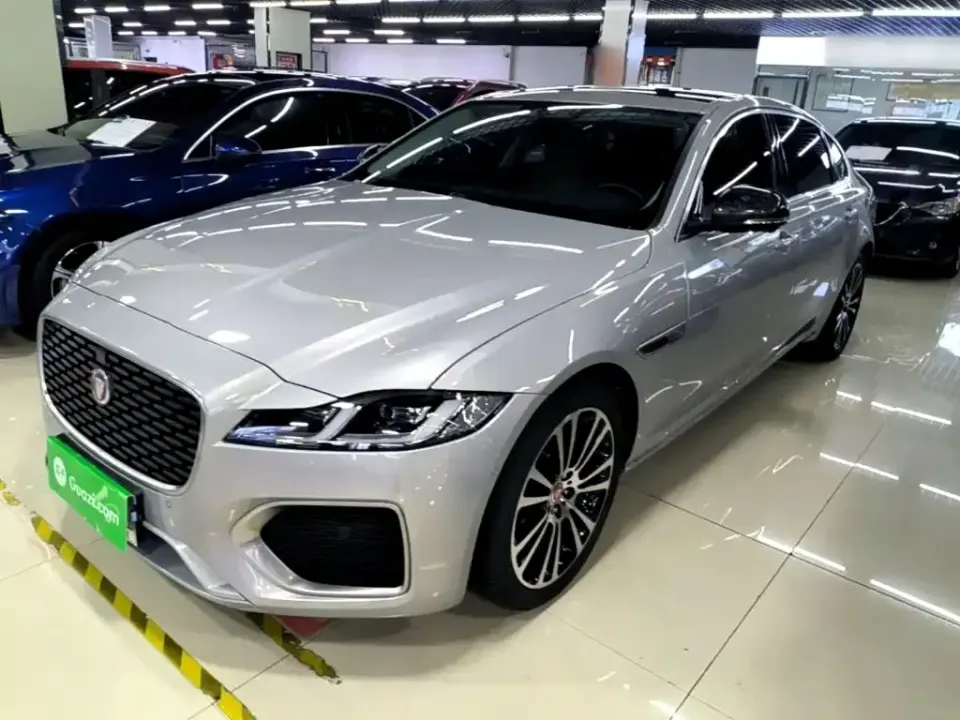 Jaguar XFL