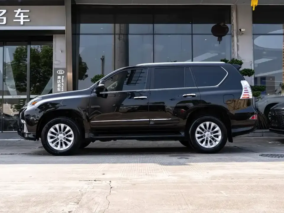Lexus GX