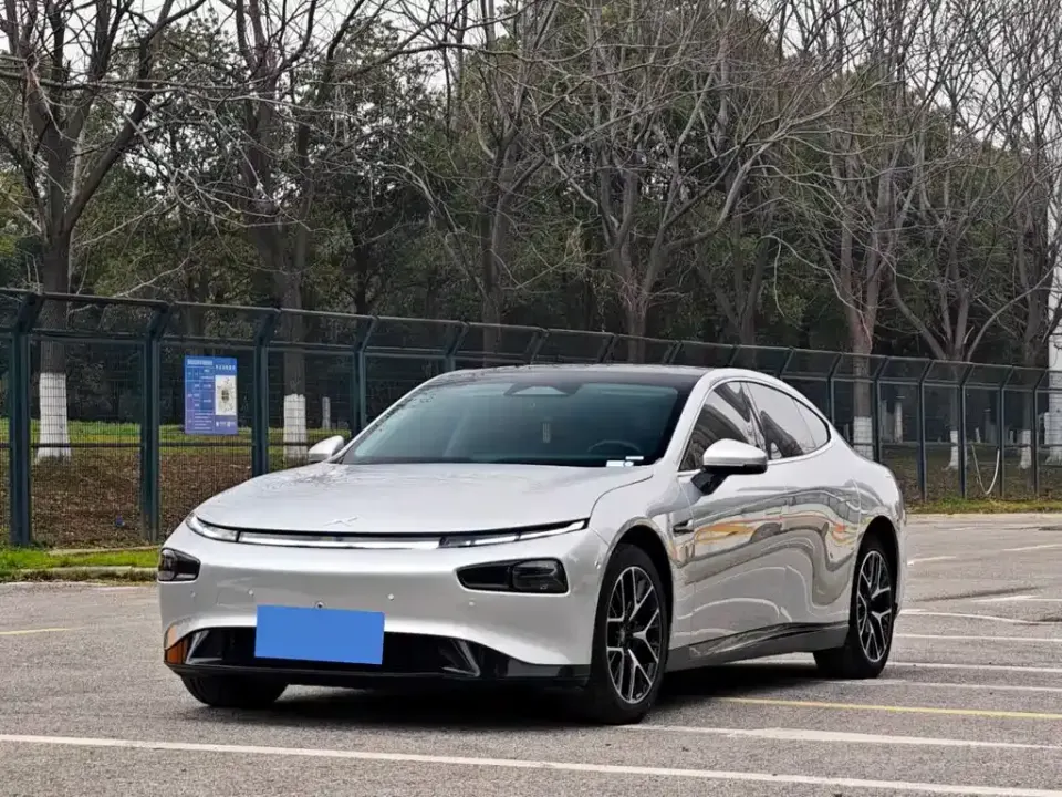 Xpeng P7