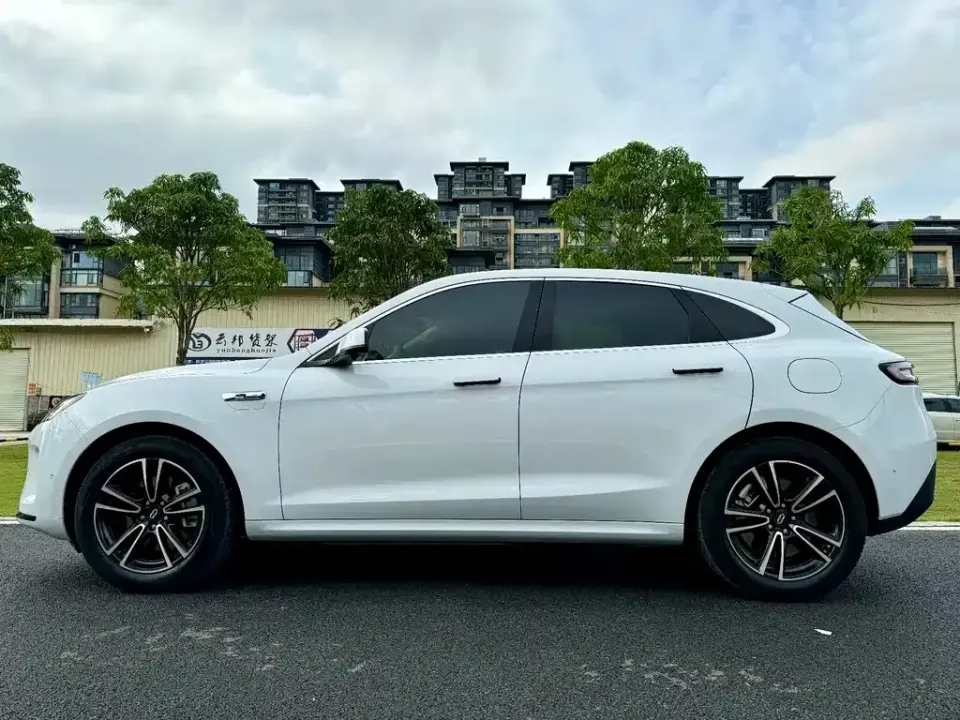 AITO AITO M5