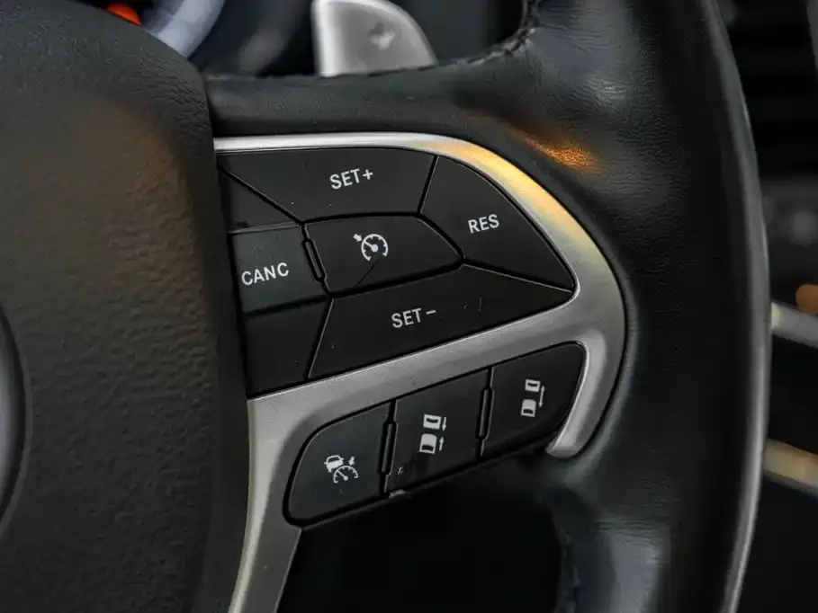 Jeep Grand Cherokee (Import)