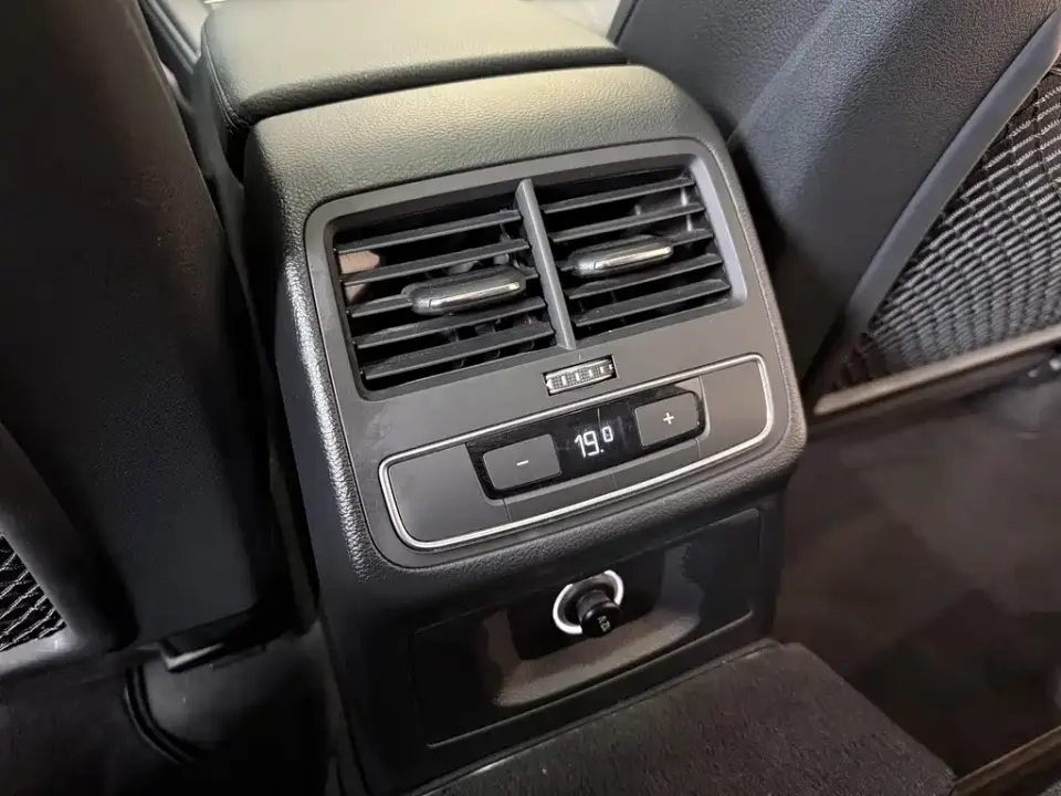 Audi A5 (Import)