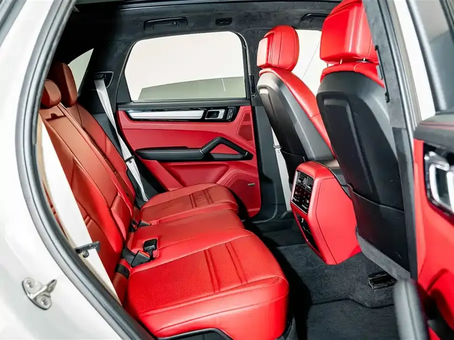 Porsche Cayenne Hybrid