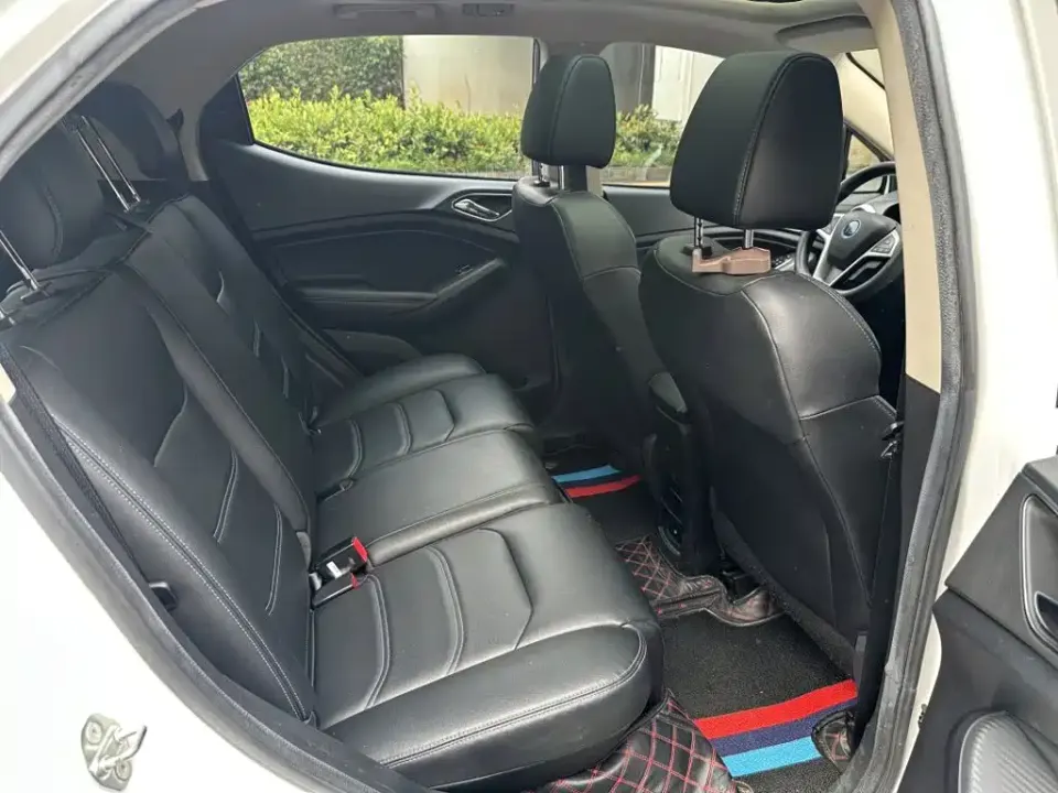 BYD Yuan EV
