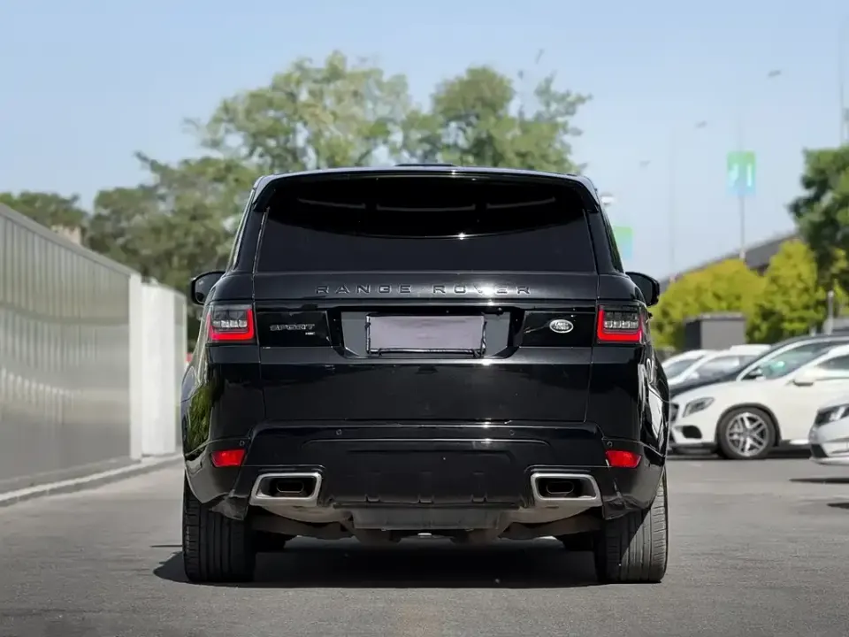 Land Rover Sport