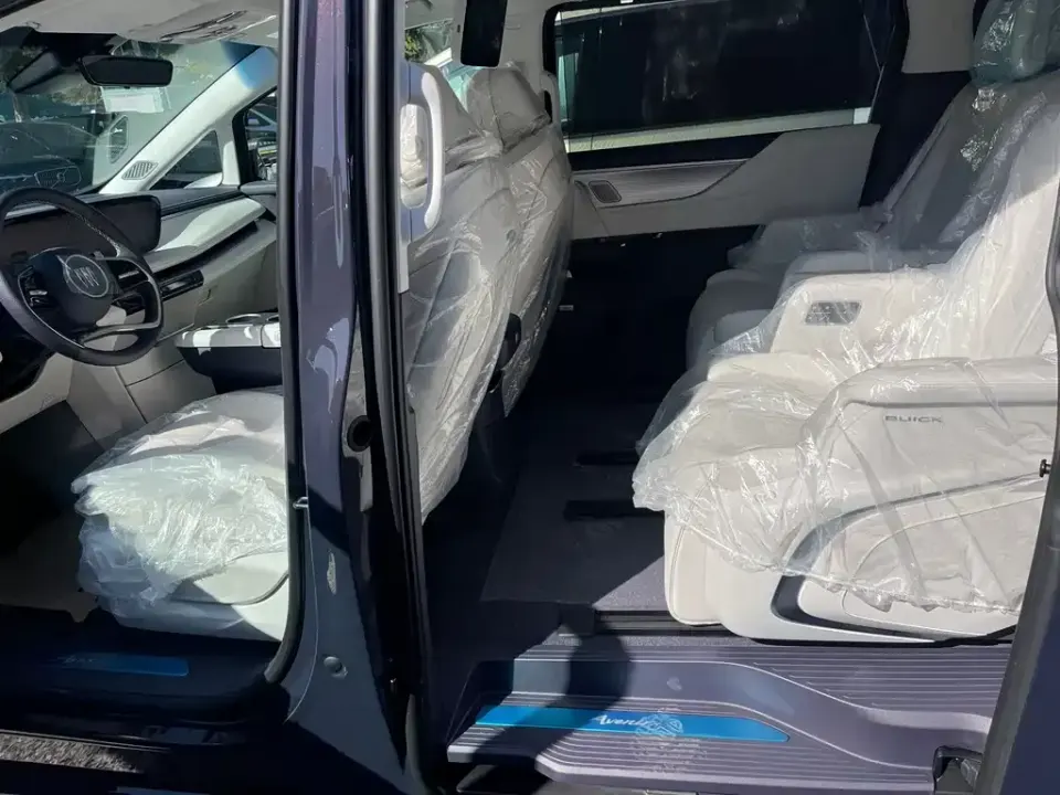 Buick GL8 Hybrid