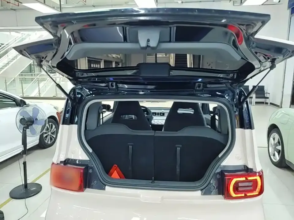Wuling MINIEV
