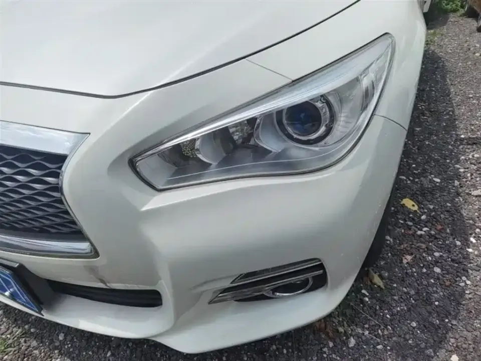 Infiniti Q50L