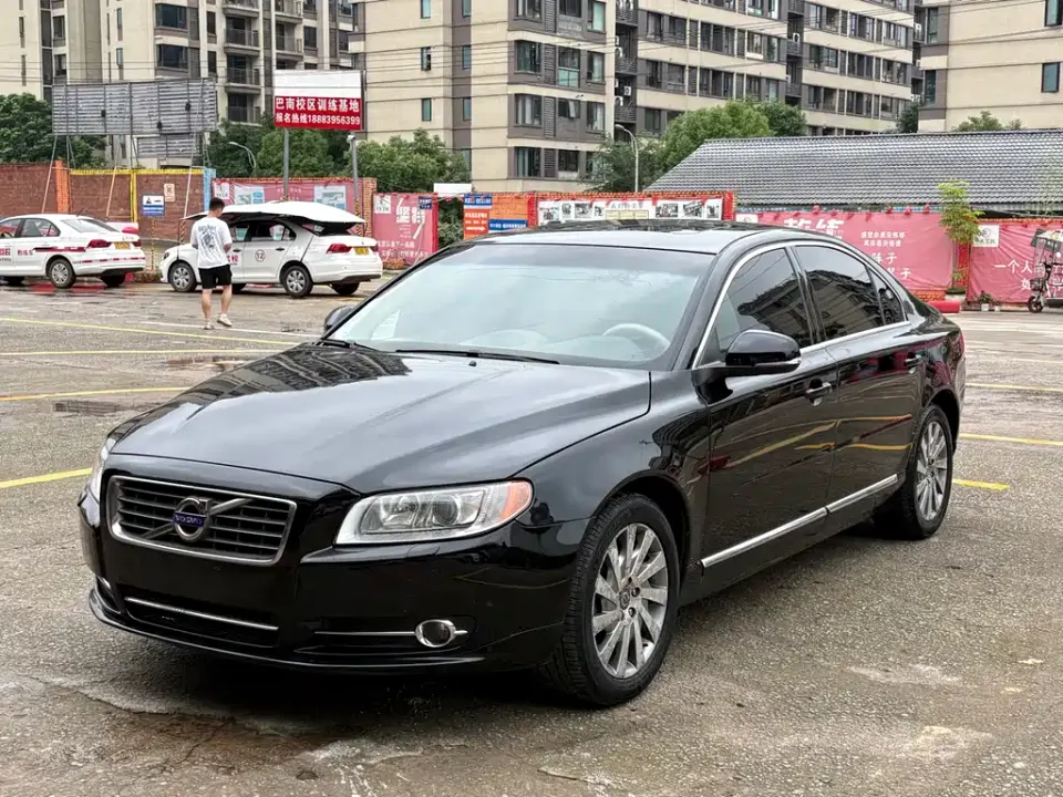 Volvo S80L