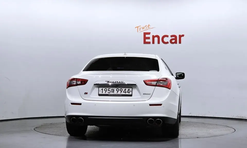 Maserati Ghibli