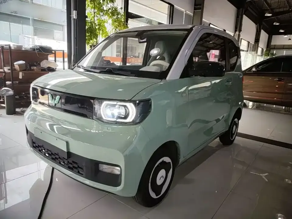 Wuling MINIEV