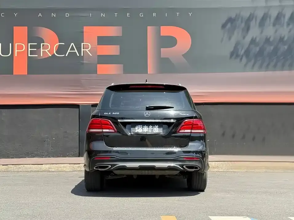 Mercedes-Benz GLE (Import)