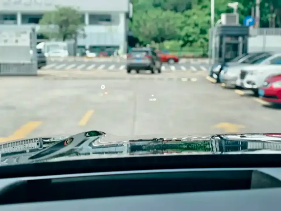Nio ES8