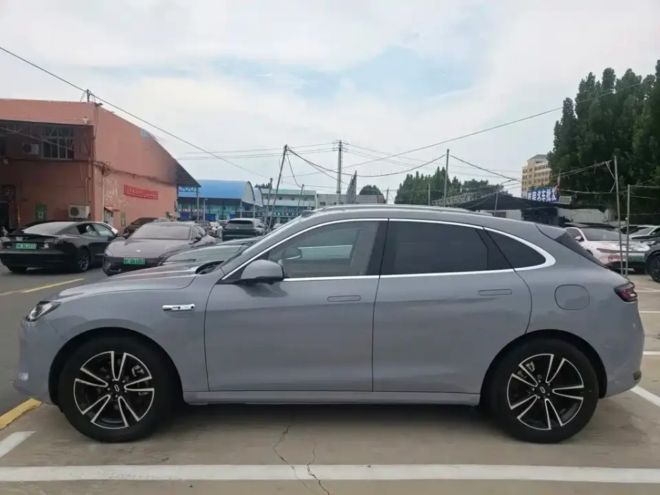 AITO AITO M5