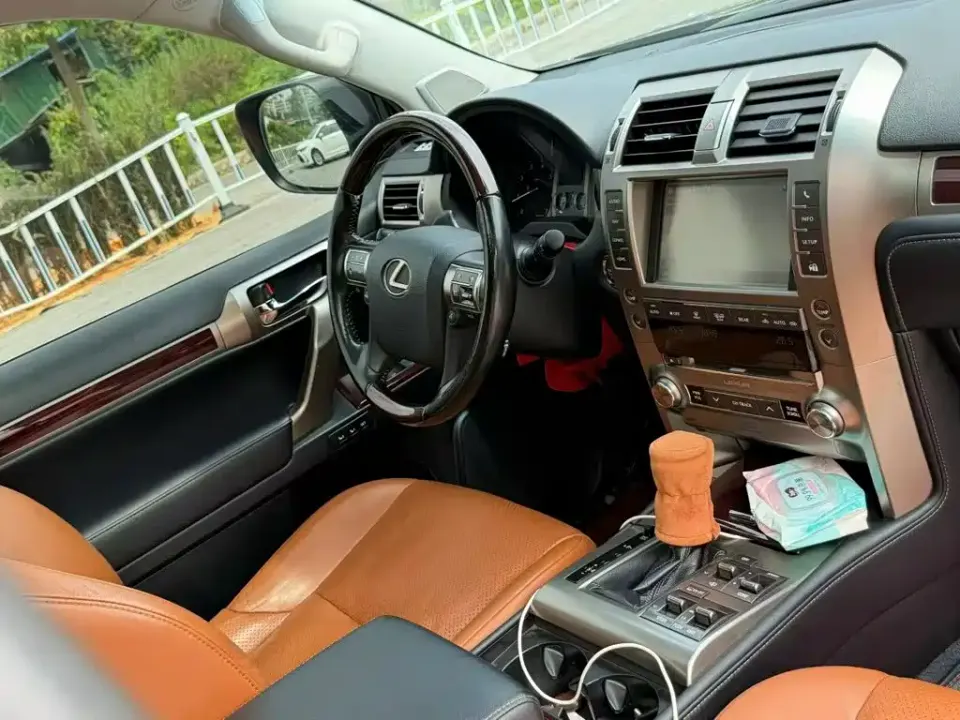 Lexus GX