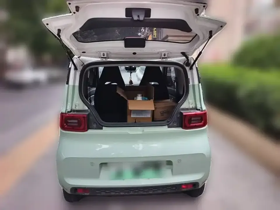 Wuling MINIEV