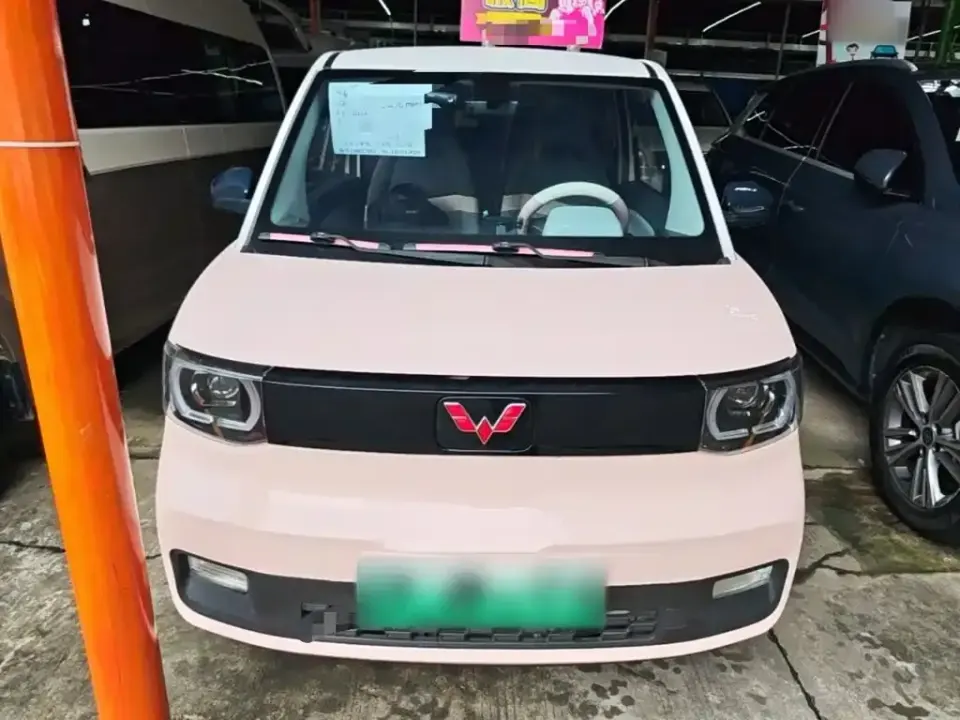 Wuling MINIEV