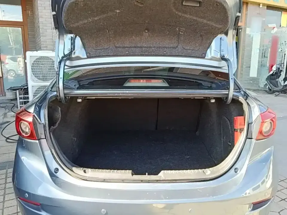Mazda 3 Axela