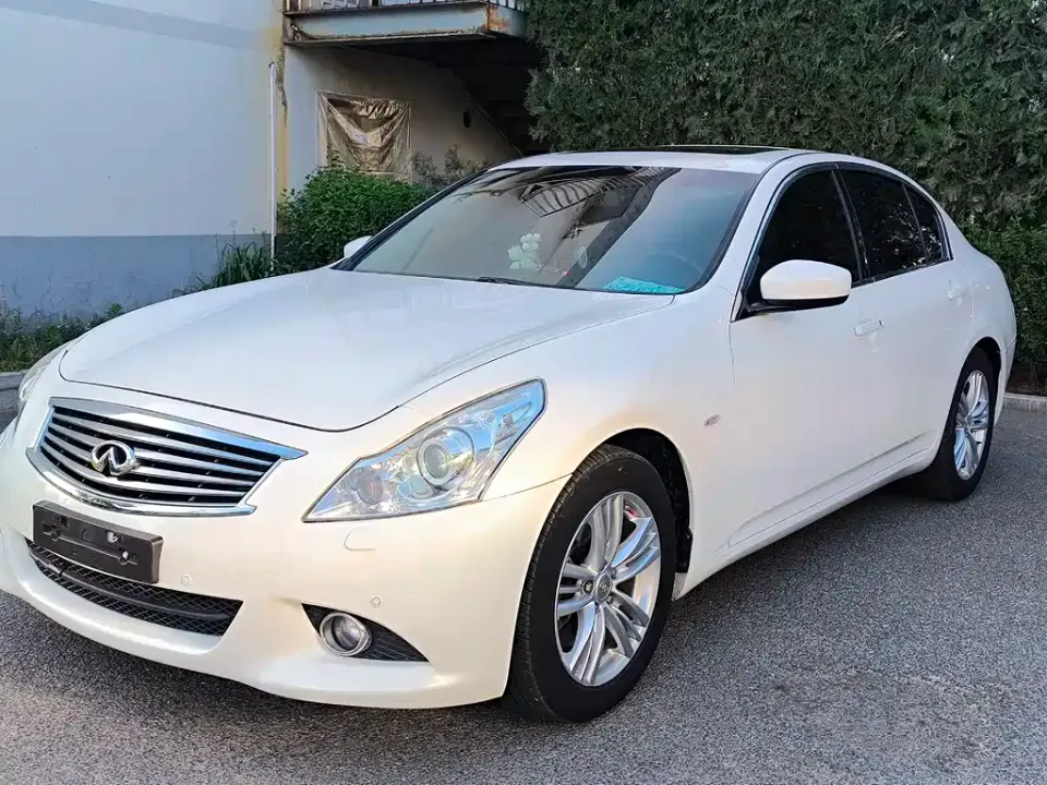Infiniti G