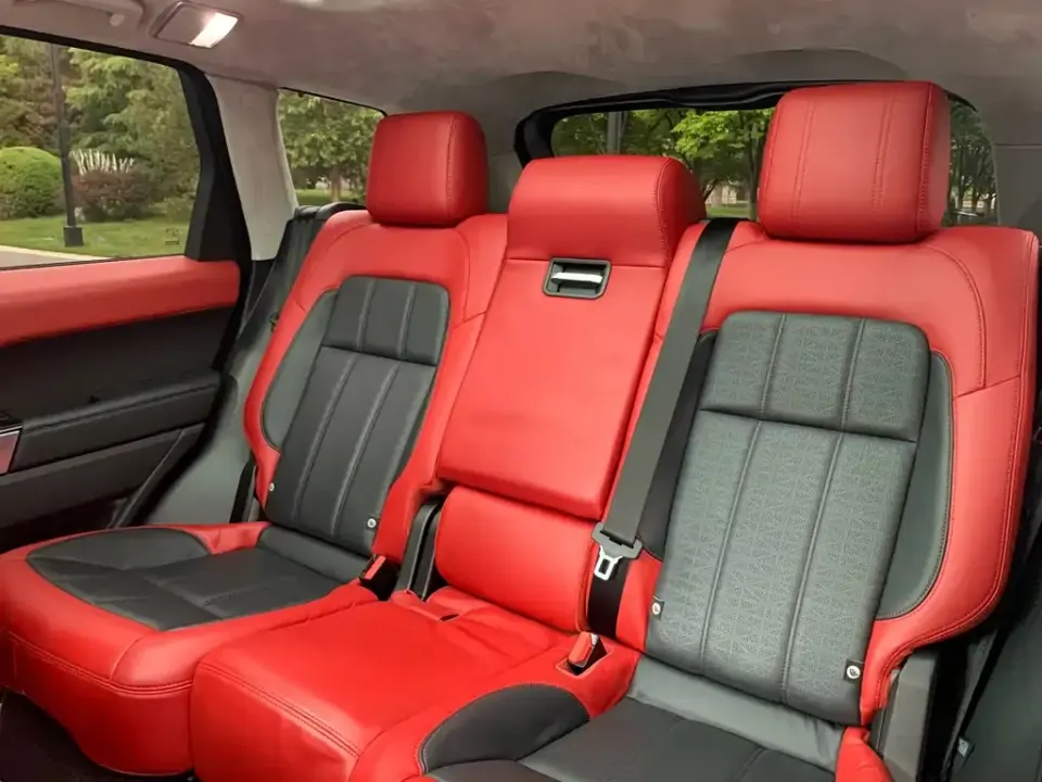 Land Rover Sport
