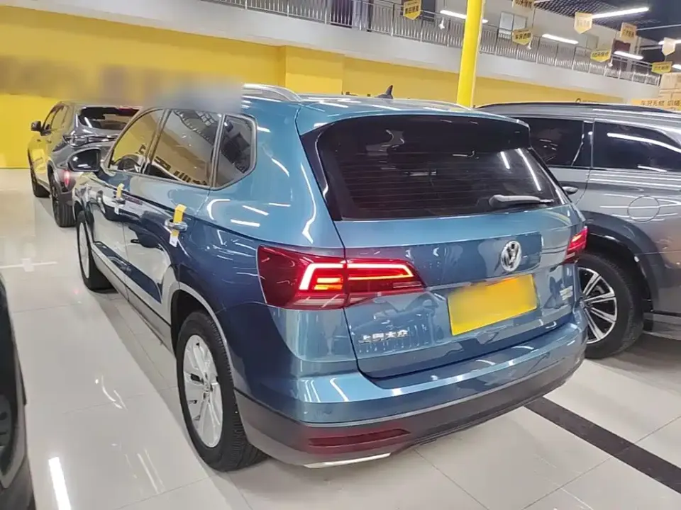 Volkswagen Tharu