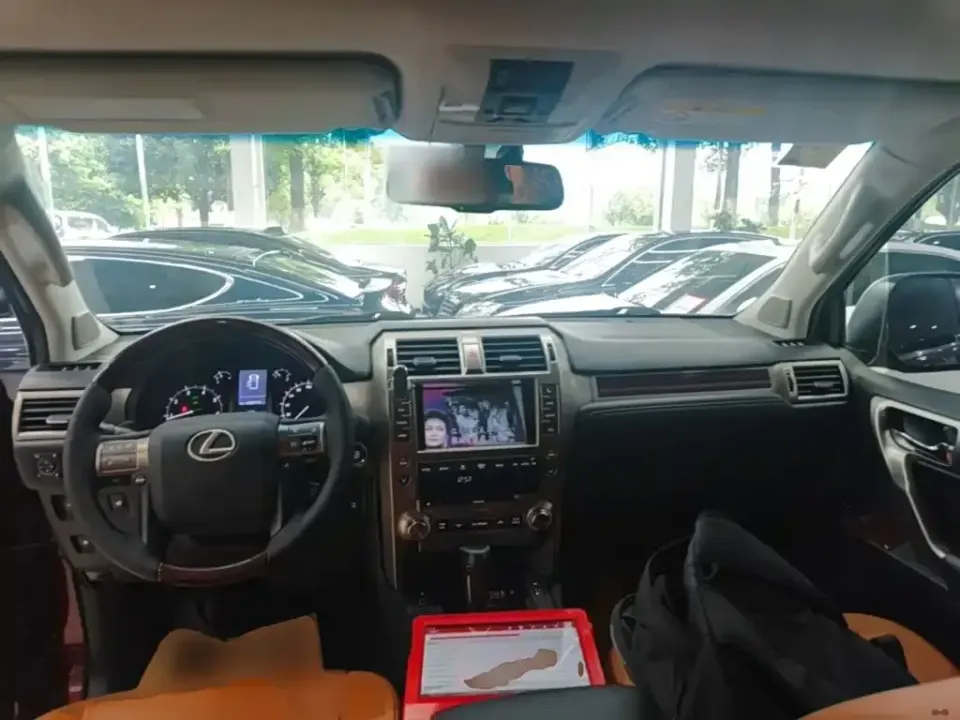 Lexus GX