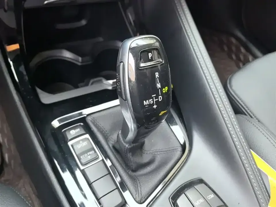 BMW X2 (Import)