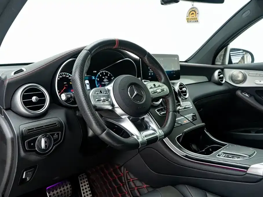 Mercedes-Benz GLC Coupe AMG
