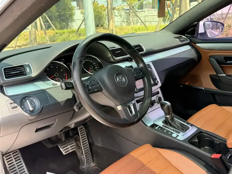 Volkswagen CC
