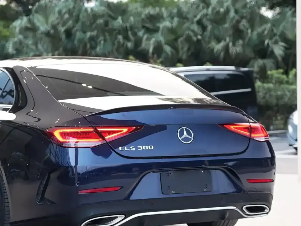 Mercedes-Benz CLS