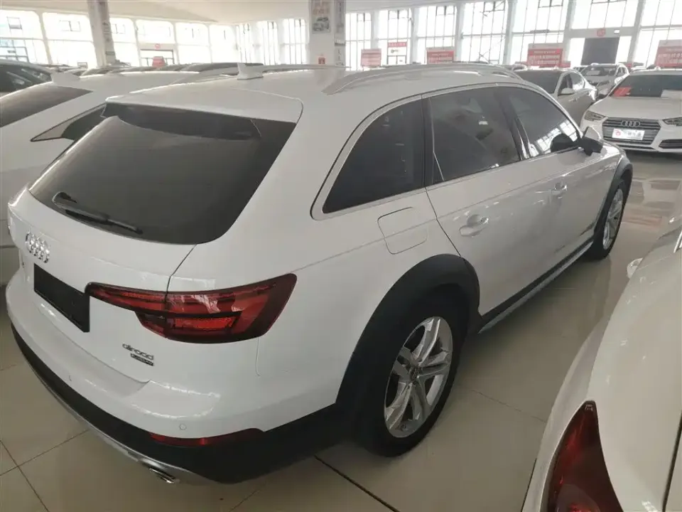 Audi A4 (Import)