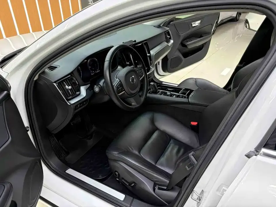 Volvo S60 PHEV
