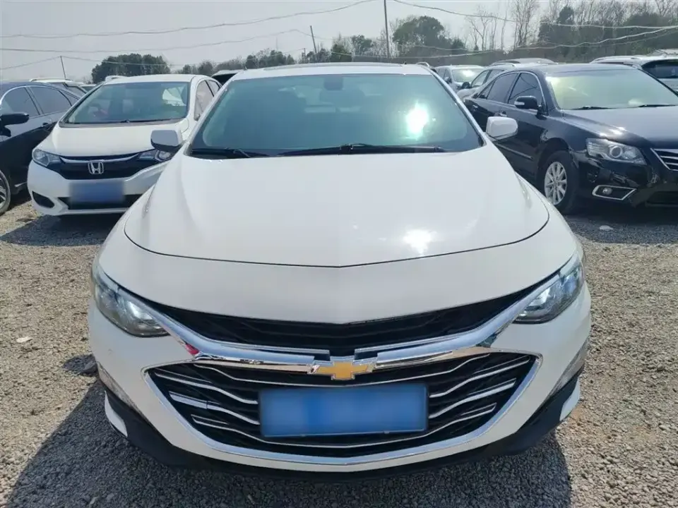 Chevrolet Malibu XL