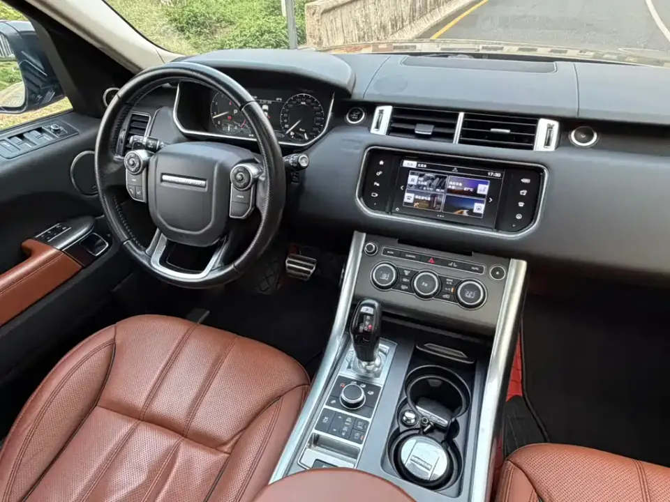 Land Rover Sport