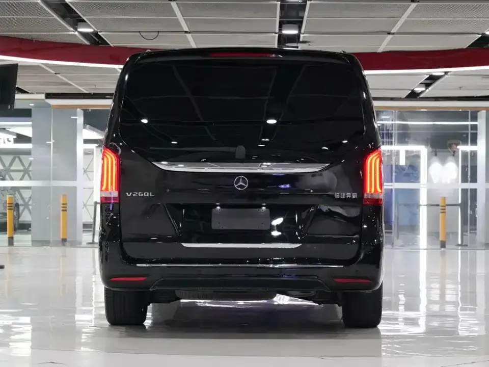 Mercedes-Benz V-Class