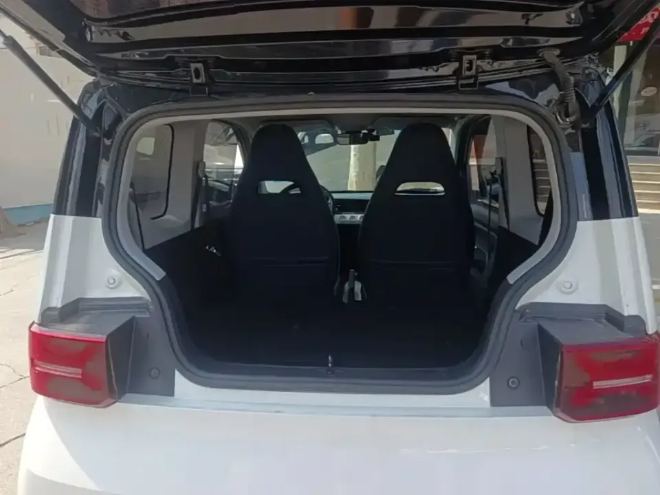 Wuling MINIEV