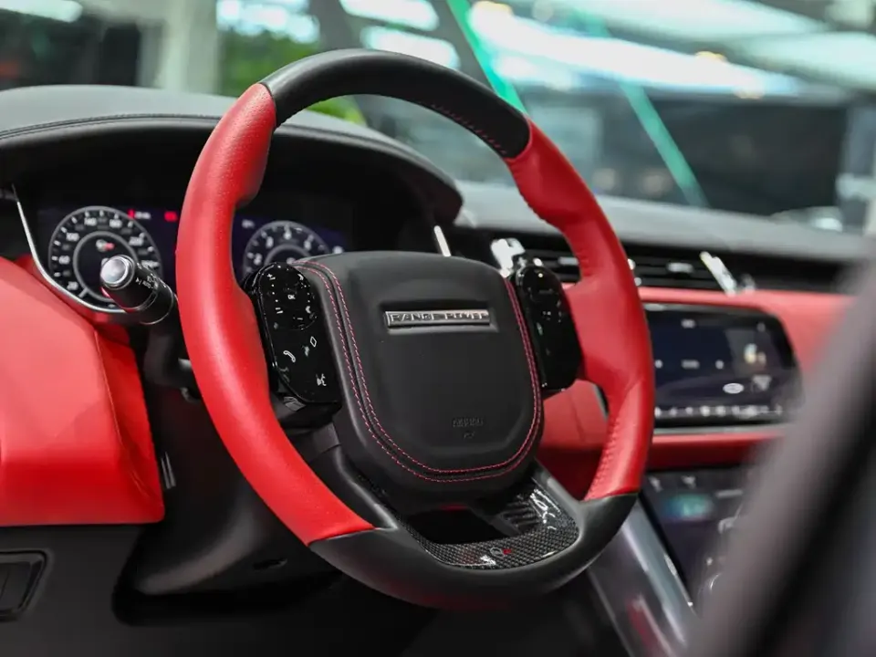 Land Rover Sport