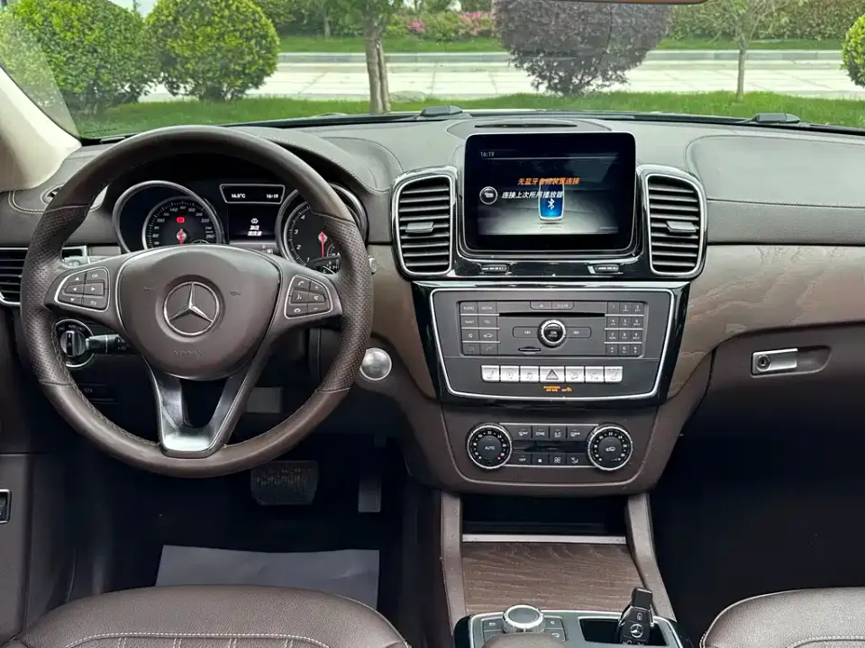 Mercedes-Benz GLE (Import)