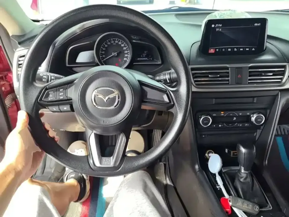 Mazda 3 Axela